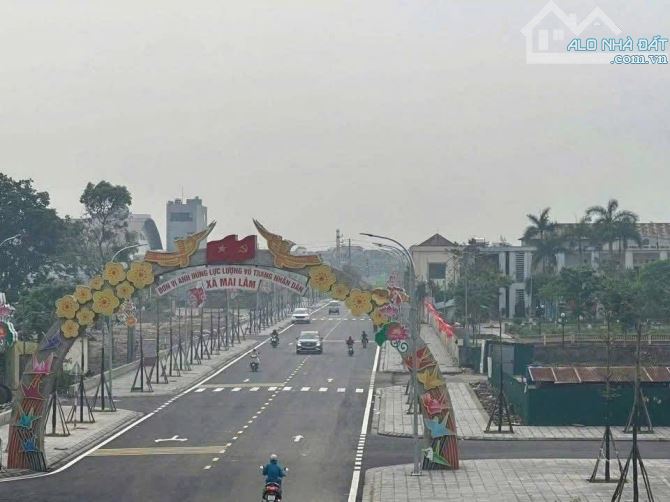 BÁN MẢNH ĐẤT 50M , MT 5.4M Ô TÔ CHẠY VÒNG QUANH- HÀNG XÓM VIN CỔ LOA - 120TR/1M - 3