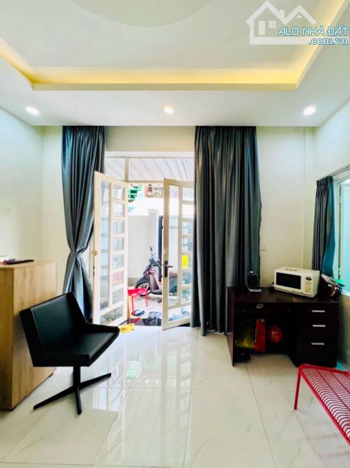 Q11 - NHÀ ĐẸP Ở NGAY – HXH - ÂU CƠ  – 3 TẦNG - 70M2 - MT 6M BỀ THẾ – 4PN MASTER – 8.5 TỶ - 3