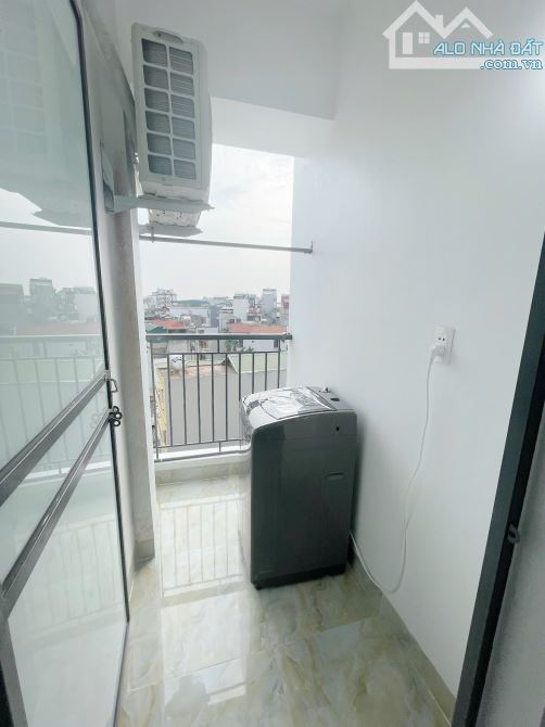 Cho Thuê CCMN 304 Hồ Tùng Mậu Bắc Từ Liêm 30m2 Studio Cửa Sổ Ban Công Giặt Riêng Thang Máy - 3