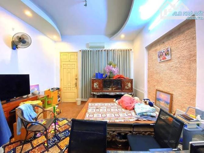 BÁN NHÀ TRUNG TÂM ĐỀN LỪ, PHÂN LÔ, VỈA HÈ, KINH DOANH, THANG MÁY, 55M2X MT 5,5M GIÁ 22 TỶ - 3