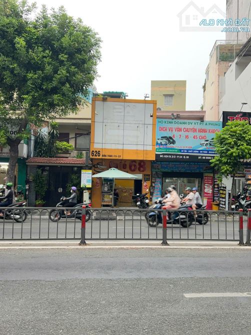 Bán nhà mặt tiền giá rẻ nhất đường 3/2, Phường 14, Quận 10. DT: 4*20m. Chỉ: 22 tỷ - 3