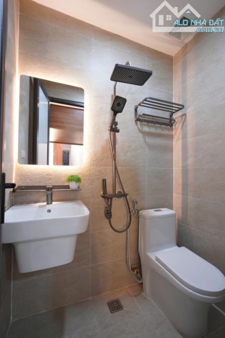 BÁN NHÀ NGUYỄN HOÀNG, DÒNG TIỀN 45tr/THÁNG, 2 BƯỚC CHÂN RA Ô TÔ, GIÁ CHỈ 10.2 TỶ - 3