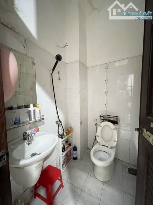 Gò Vấp-Nhà 95m2, ngang 6m, 3 tầng, 4PN,hẻm xe tải, gần mặt tiền, giá chỉ 8 tỷ - 3