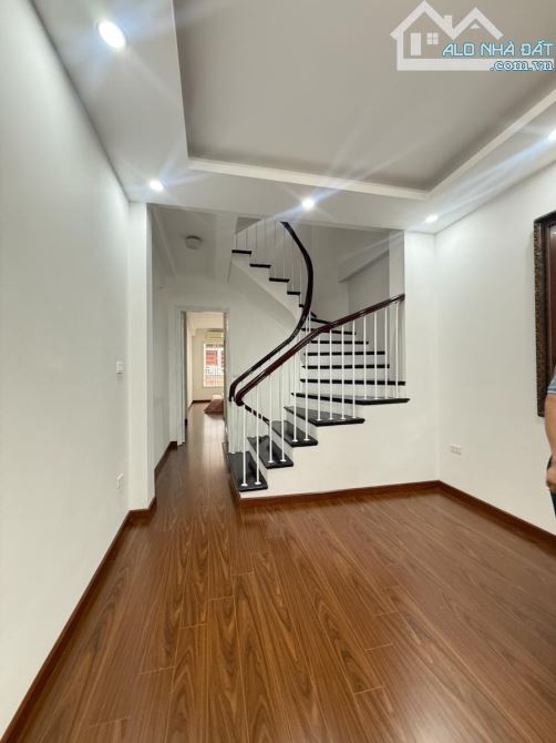 BÁN NHÀ ĐÀO TẤN-LINH LANG-44Mx4TẦNG-DÂN XÂY-2MẶT NGÕ THOÁNG-DÂN XÂY-13TỶ - 4