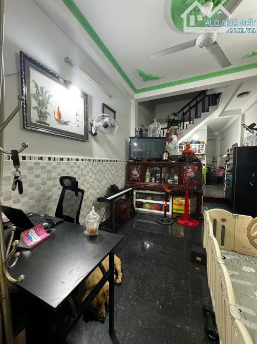 BÁN GẤP NHÀ ĐẸP NGUYỄN TƯ GIÃN. 64m2. TRUNG TÂM GÒ VẤP. CHỈ 5,9 TỶ TL - 4