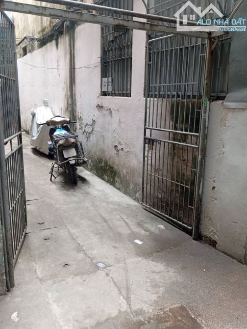 Phố Đào Tấn Ba Đình Nhà 3 Tầng DT 100m Sổ Đỏ 13.9 tỷ - 4