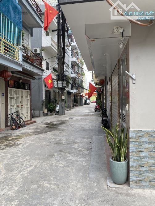 BÁN NHÀ NGỌC THỤY - VỊ TRÍ ĐẸP, 2 THOÁNG - Ở NGAY - 35M2 - 6,9 TỶ - 4