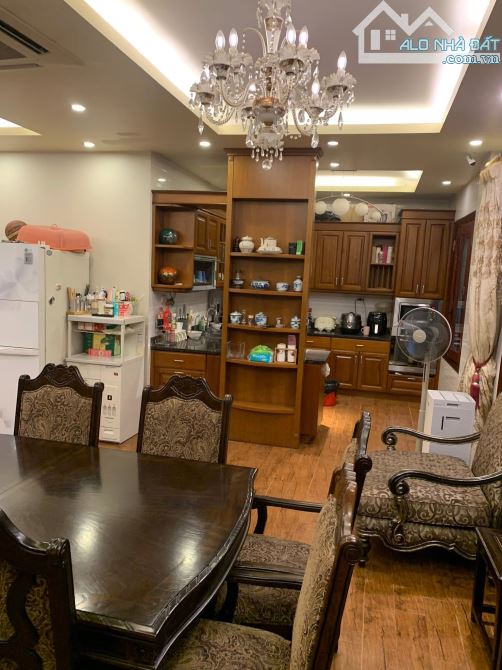 Nhà phố Đội Cấn, Lô góc, oto tránh đỗ, gara oto - 5 tầng, 110m2, nội thất đẳng cấp - 38tỷ - 4