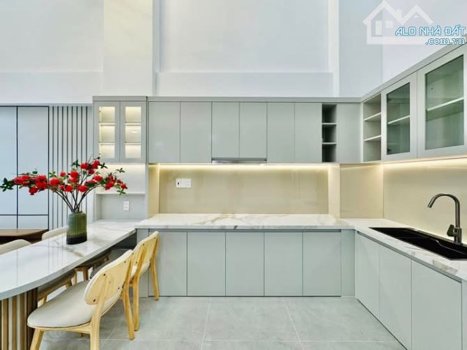 GIẢM NGAY 300 TRIỆU CHO CĂN NHÀ ĐỖ THỊ LỜI, PHƯỜNG 9, QUẬN 3 - GIÁ: 4,2TỶ/ 72,5M2 (6,8Mx11 - 4