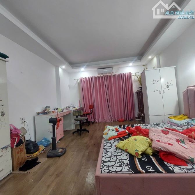 Cần bán gấp siêu phẩm phân lô Thụy Phương 37m2, 5T, lô góc, ô tô - 4