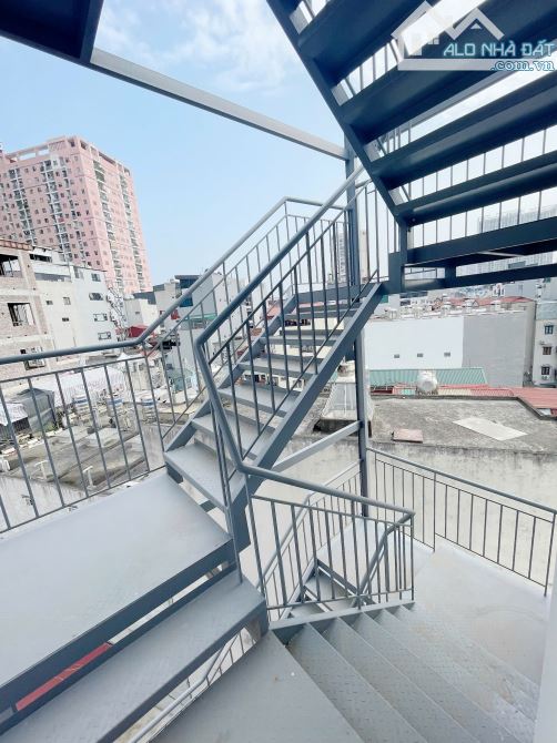 Cho Thuê CCMN 304 Hồ Tùng Mậu Bắc Từ Liêm 30m2 Studio Cửa Sổ Ban Công Giặt Riêng Thang Máy - 5