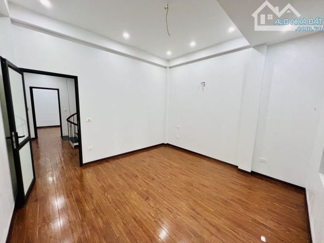 BÁN NHÀ NGÔ THÌ NHẬM HÀ ĐÔNG 48M 4 TẦNG CHỈ 8,2 TỶ - 5