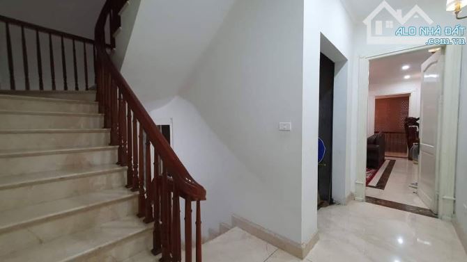 Tây Kết, Phân lô Hoàn Kiếm, Gara, Ô chờ TM, KD đỉnh. 72m2x4t, MT 5.6m. Chỉ 24.5 tỷ! - 5