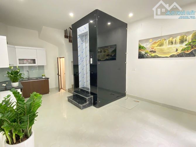 🔥 BÁN NHÀ QUAN NHÂN – TRUNG TÂM THANH XUÂN – 30M² – 5 TẦNG THANG MÁY – 8.19 TỶ 🔥 - 5