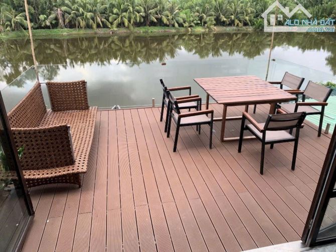 Nhà 4 tầng đẹp Nhà Bè - SIÊU HIẾM- trên 100m2, View Hồ Công Viên, Sông - 5