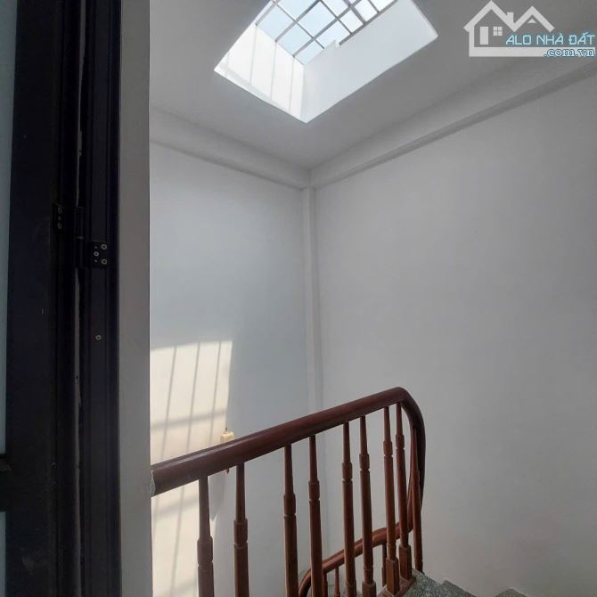 Cần bán gấp siêu phẩm phân lô Thụy Phương 37m2, 5T, lô góc, ô tô - 6