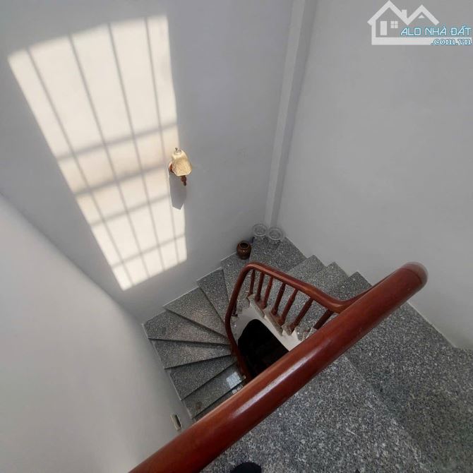 Cần bán gấp siêu phẩm phân lô Thụy Phương 37m2, 5T, lô góc, ô tô - 7