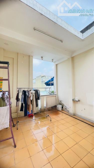🏡 BÁN NHÀ 52M²– 3 TẦNG– HXH– GIẾNG TRỜI TRƯỚC SAU– Q.TP– CHỈ 5.9 TỶ - 7