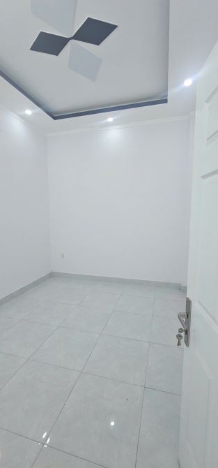 Bán nhà riêng tại Trần Văn Giàu, 1,96 tỷ, 185m2, 3PN, 2WC, mặt tiền rộng 5m - 8