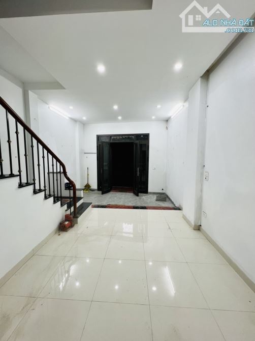 BÁN NHÀ NGÔ THÌ NHẬM HÀ ĐÔNG 48M 4 TẦNG CHỈ 8,2 TỶ - 9