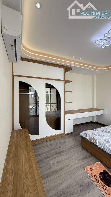 Chỉ 7.199 Tỷ TL! 82M² – Nhà 5 Tầng/3PN – Gần Công Viên Làng Hoa, Phan Huy Ích Gò Vấp!