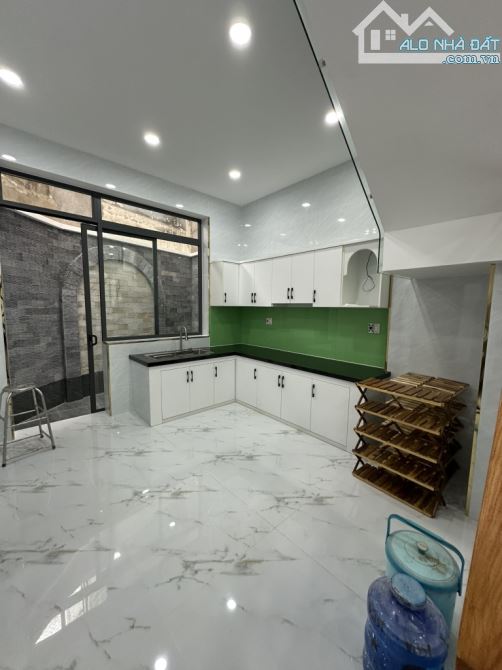 SIÊU PHẨM BÌNH TÂN 4 TẦNG,KHU VIP PHAN ANH,HÒA BÌNH,GIÁP TÂN PHÚ,Q6,NGANG GẦN 8M,80M2,6PN,