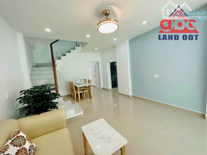 👉BÁN Nhà Góc 2 Mặt Tiền P.Thống Nhất  👉Diện Tích: 65m2 (Ngang 6m)