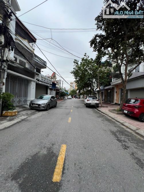 Chuyển nhượng lô đất mặt Trại Lẻ, Kênh Dương, Lê Chân, Hải Phòng