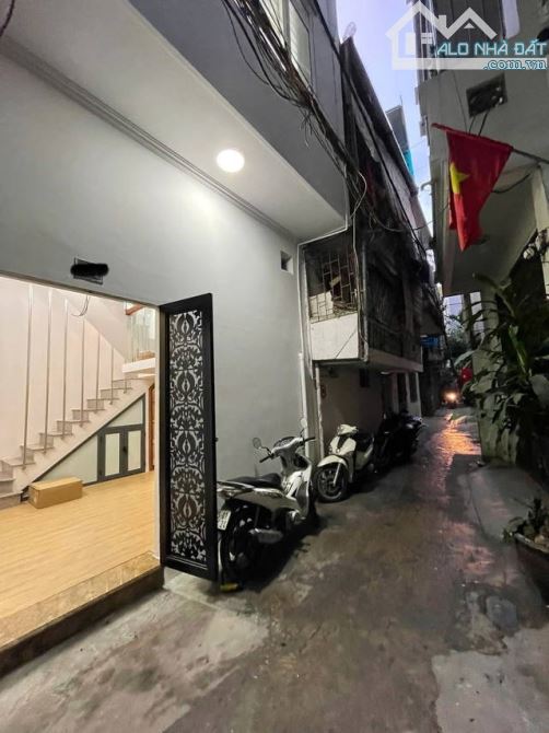 BÁN NHÀ VÕ THỊ SÁU CỰC HIẾM, DT 21M x 4 TẦNG, MT 4M, NHỈNH 5 TỶ, NGÕ THÔNG VỊ TRÍ SIÊU ĐẸP