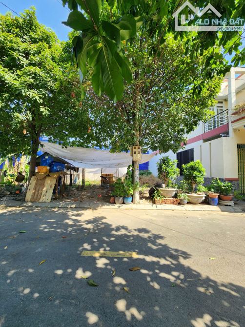 2Tỷ250__Bán đất rẻ gần đường Thuận Giao 24 chỉ 100m__Sổ Riêng__Bên hông có công viên nhỏ