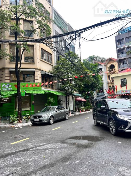 Duy nhất trong tầm tiền. Phân lô Trung Kính , 50m, 7 tầng, MT 4.1m, thang máy.  giá 22 tỷ