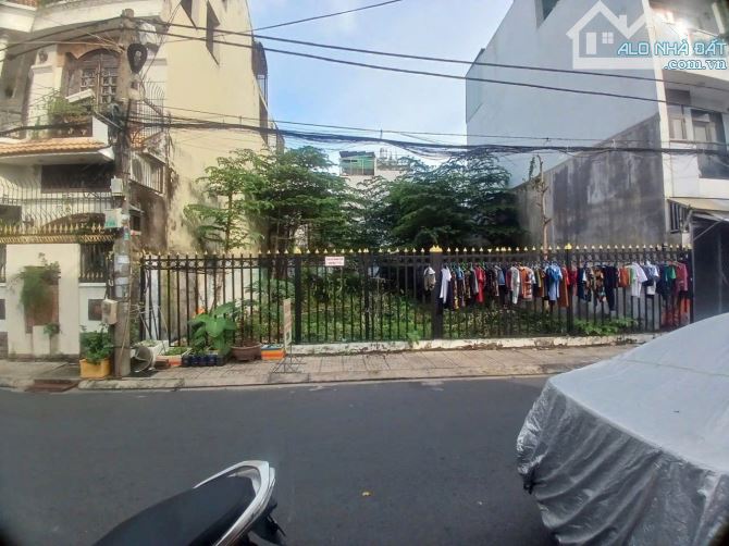 Bán 500m2 đất khu nhà ga T3 p13 Tân bình