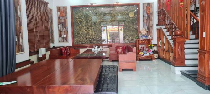 Giá 15 tỷ, 200m2(10X20) Căn góc 2 mặt tiền kinh doanh, N3 Thống Nhất Dĩ An BD
