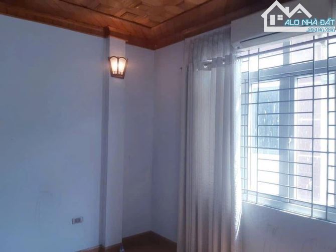 Bán nhà 5 tầng tại Phú Mỹ,Mỹ Đình 2,lô góc,ngõ thông,gần bx Mỹ Đình,36m 8 tỉ