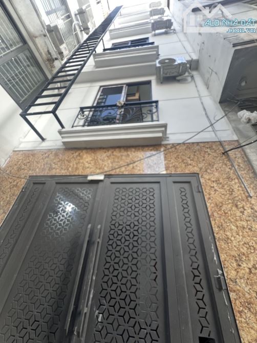 SIÊU PHẨM LÊ QUANG ĐẠO, MẶT TIỀN HOA HẬU, DÒNG TIỀN 40tr/THÁNG, GIÁ CHỈ 8.3 TỶ