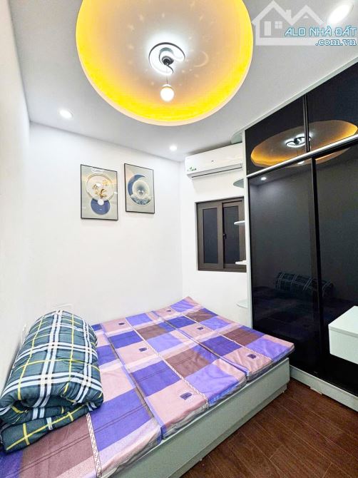 CHÍNH CHỦ BÁN NHÀ LA THÀNH-ĐỐNG ĐA ĐẸP 2 NGỦ, NGÕ NÔNG THÔNG|DT15m2x4T_2,89TỶ