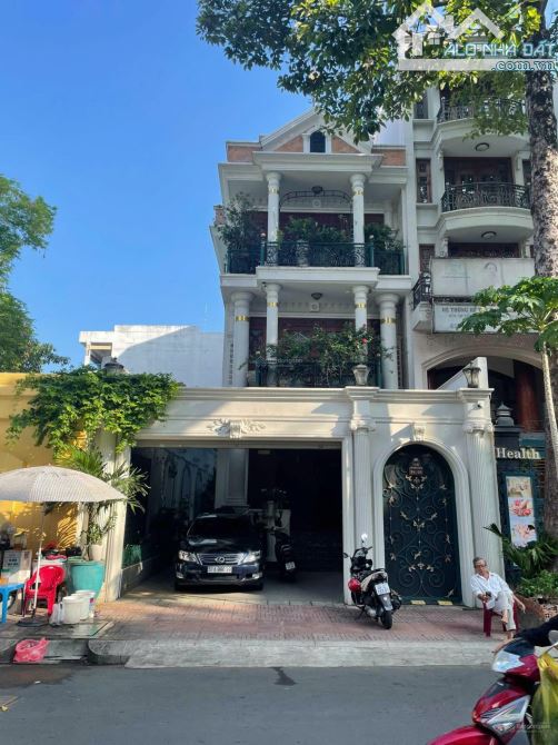 VIP - BIỆT THỰ 6B HỒ XUÂN HƯƠNG, Q3 - MẶT TIỀN 8,1M X 32M - KINH DOANH TỰ DO