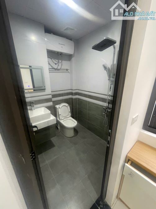 Cho Thuê CCMN 125 Phố Đại Linh Nam Từ Liêm 30-40m2 1K1N Ban Công Cửa Sổ Máy Giặt Riêng TM