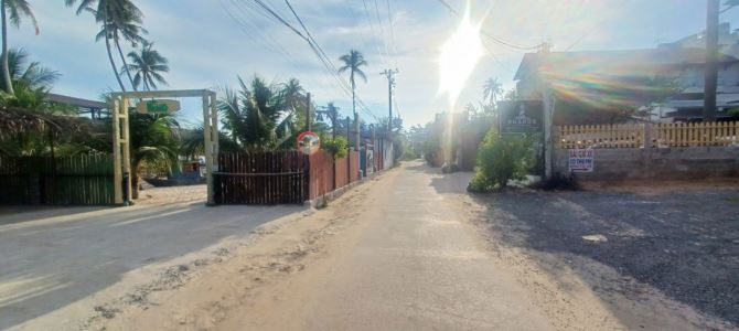 ĐẤT VEN BIỂN PHỐ TÂY HÀM TIẾN CẦN BÁN - DT 90m2 full thổ cư mặt tiền đường Hoà Bình