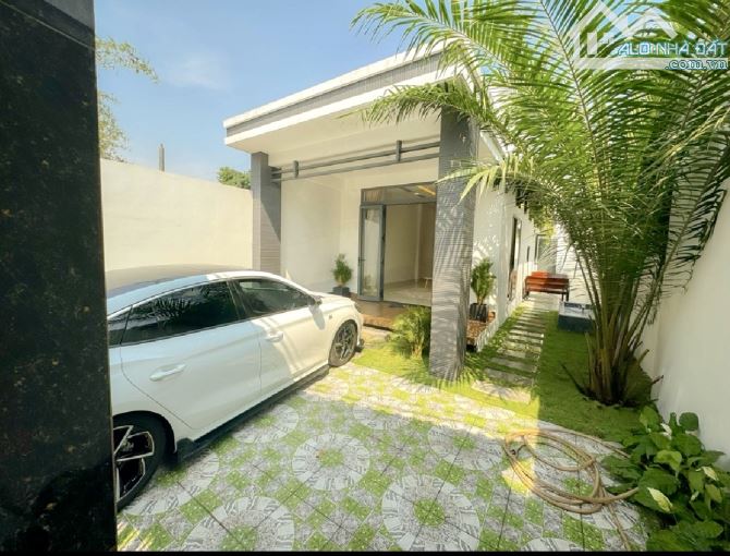 💥💥 BIỆT THỰ MINI MỚI XÂY – NGAY SÁT TRUNG TÂM HÓC MÔN – CHỈ 40 TRIỆU/M² 💥💥