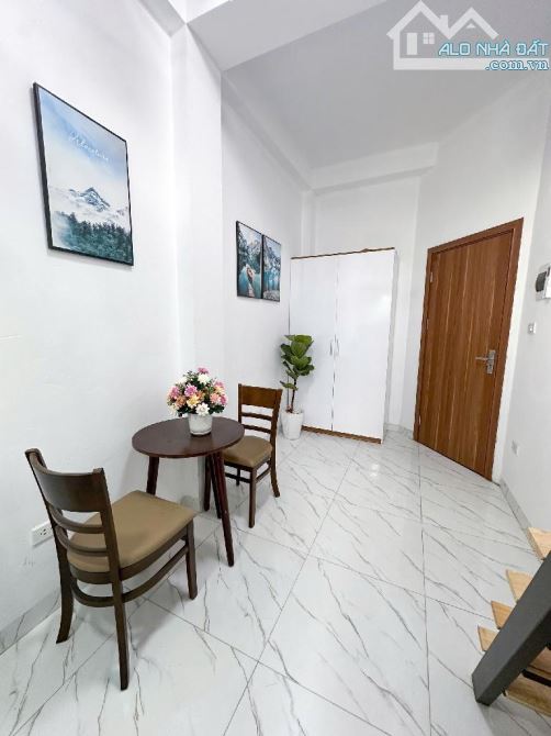 Bán căn nhà dòng tiền cho thuê phú đô 8 tầng tháng máy full nội thất oto đỗ cửa - 1