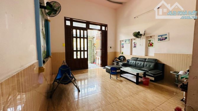 Nhà gần VinCom Dĩ An, phường Dĩ An, Tp Dĩ An 4,2 tỷ - 1