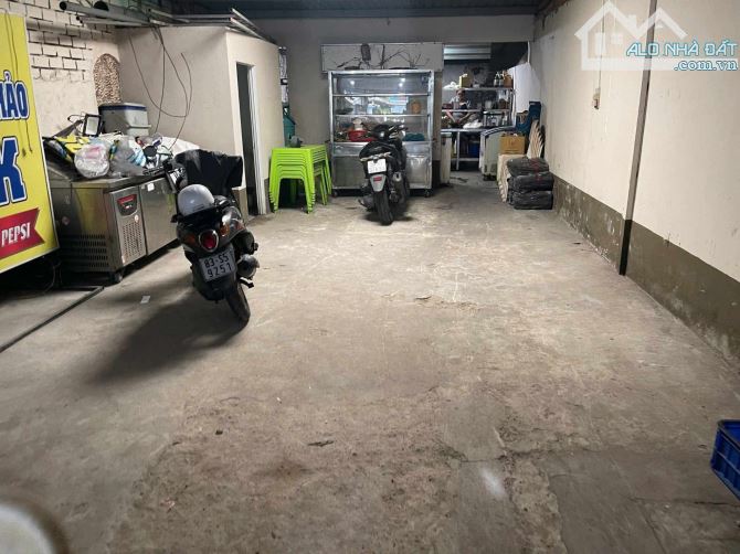 CHO THUÊ NHÀ MẶT TIỀN NGUYỀN VĂN CỪ GIÁ 15 TRIỆU/THÁNG - 1