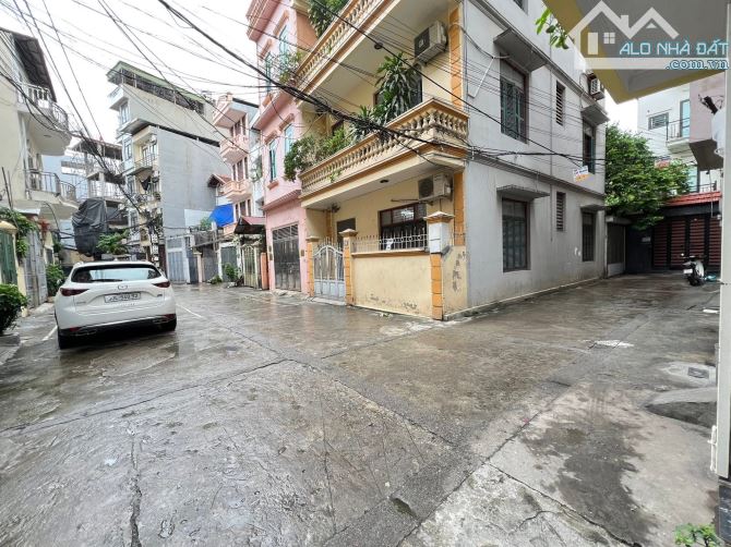 ĐỊNH CÔNG THƯỢNG HOÀNG MAI ĐẤT 75M NỞ HẬU 17.6 TỶ MT 3.7M NGÕ Ô TÔ - 1