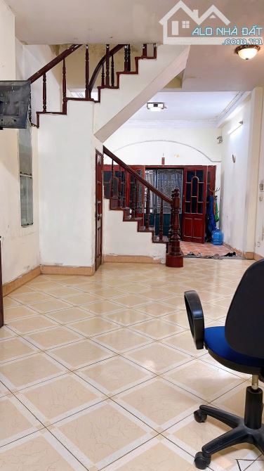PL Ô TÔ KHUẤT DUY TIẾN - Ô TÔ Diện Tích 50m2 4 tầng mặt tiền 4.2m Giá 16 tỷ - 1