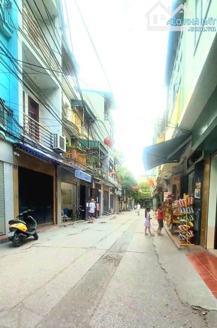 nhà phân lô Nguyễn phúc lai 64 m MT5m, ô tô tránh, 30m ra vành đai 1 đang mở rộng 40m - 1