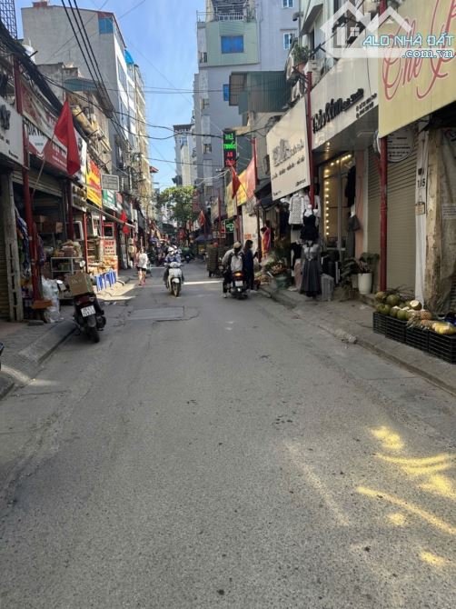 Sốc, chủ nhà cần tiền bán nhanh CCMN Mỗ Lao, Hà Đông 80m2 7 tầng 17 phòng ngõ thông - 1