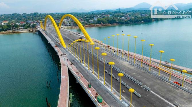 BÁN LÔ ĐẤT 206m MẶT TIỀN NGUYỄN PHÚC NGUYÊN - 2