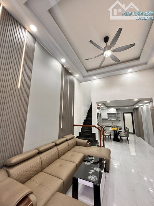 🌈Nhà Đẹp Ngã Tư Ga Quận 12- 64m2(4x16)- 3PN Full Nội Thất- HXT Chỉ 4,47tỷ💵  ⛔️Mô tả chi - 2