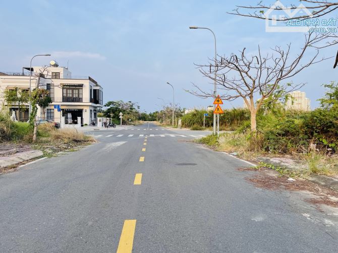 Chính chủ Bán gấp LÔ Biệt Thự: 9x17m = 153m2, KDC ven sông - Bộ Công An - Nhà Bè - 11.5 tỷ - 2